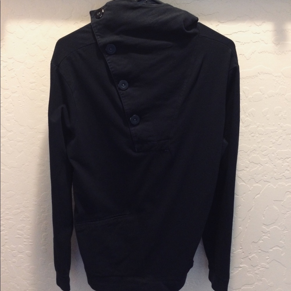 Nomis long sleeve hoodie